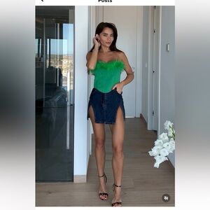 Elegant denim mini skirt